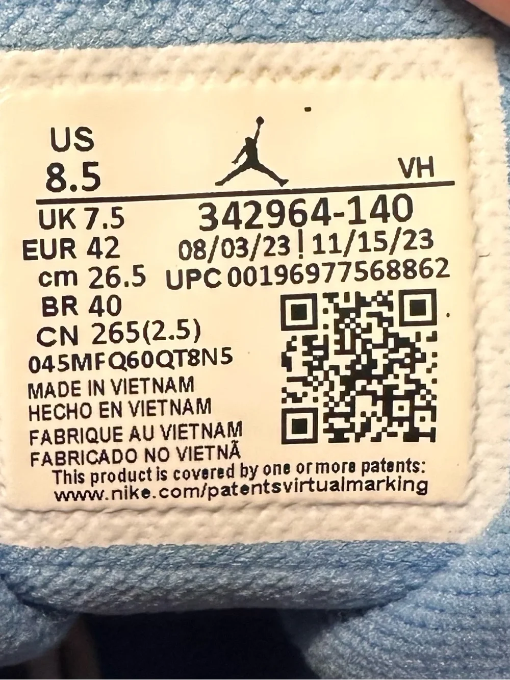 Jordan True Flight -White and University blue with Black Accents - Men’s 8.5